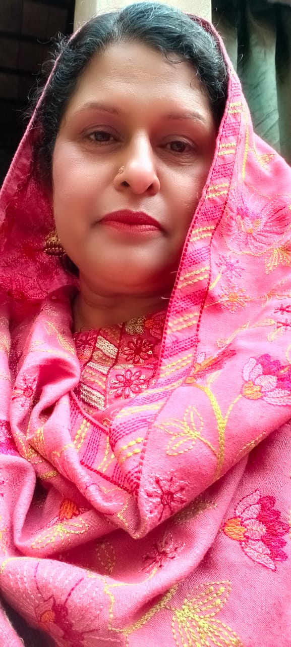 Dr Azmat Rubab 